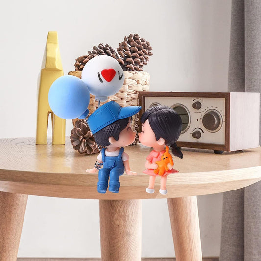 JIALTO Car Dashboard Accessories Cute Cartoon Couples Plastic Action Figure Figurines Balloon Ornament Car Dashboard Toys Auto Interior Dashboard Accessories,8 X 4 cm
